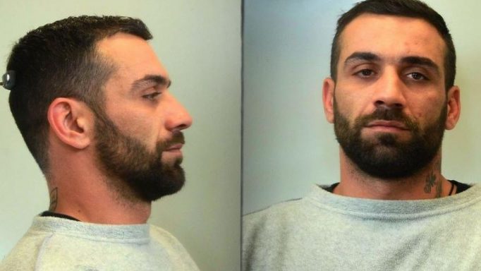 Αυτός είναι ο 33χρονος που έκλεβε Ι.Χ. και μηχανές υψηλού κυβισμού!