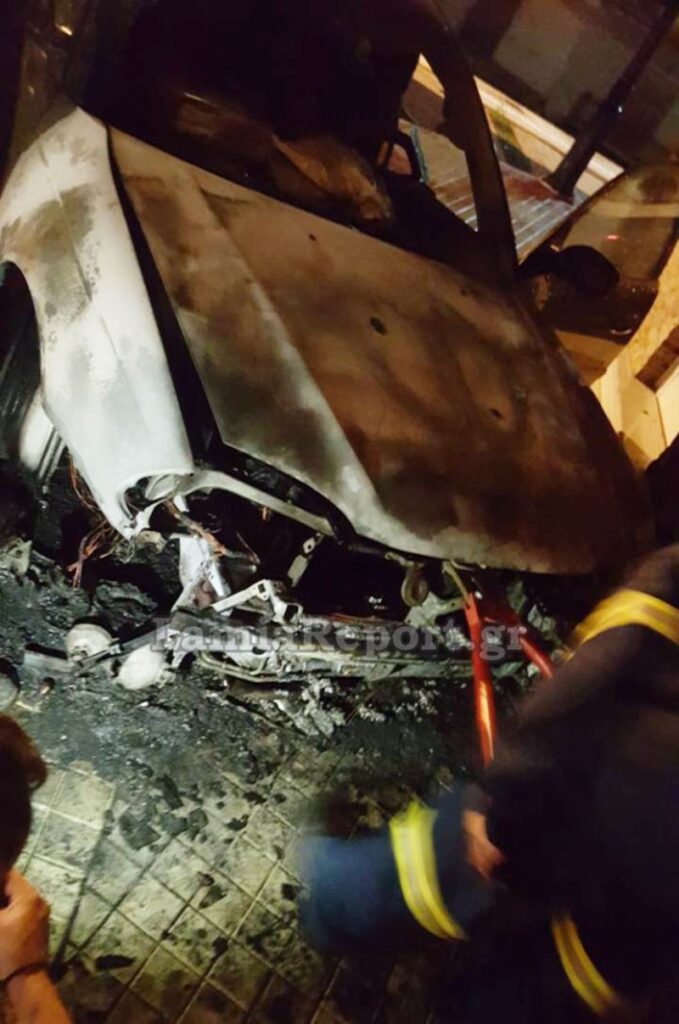 Καρέ-καρέ η μαφιόζικη επίθεση σε αυτοκίνητο προέδρου κοινότητας στην Θήβα (φωτό, βίντεο)