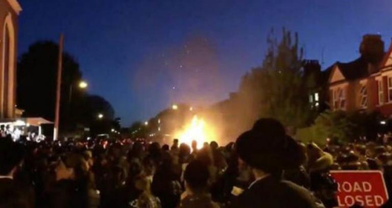 Έκρηξη κατά τη διάρκεια εβραϊκής γιορτής στο Βόρειο Λονδίνο – Τουλάχιστον 10 τραυματίες (βίντεο)