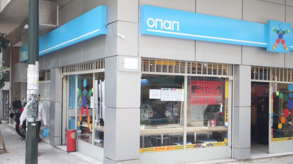 Βόλος: Τσιγγάνος έκλεψε σκρατς και πήγε να εισπράξει τα κέρδη