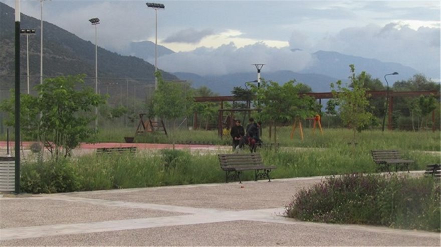 Ιωάννινα: Άγριες συμπλοκές μεταξύ παράνομων αλλοδαπών στο λιμανάκι του Περάματος (φωτό)