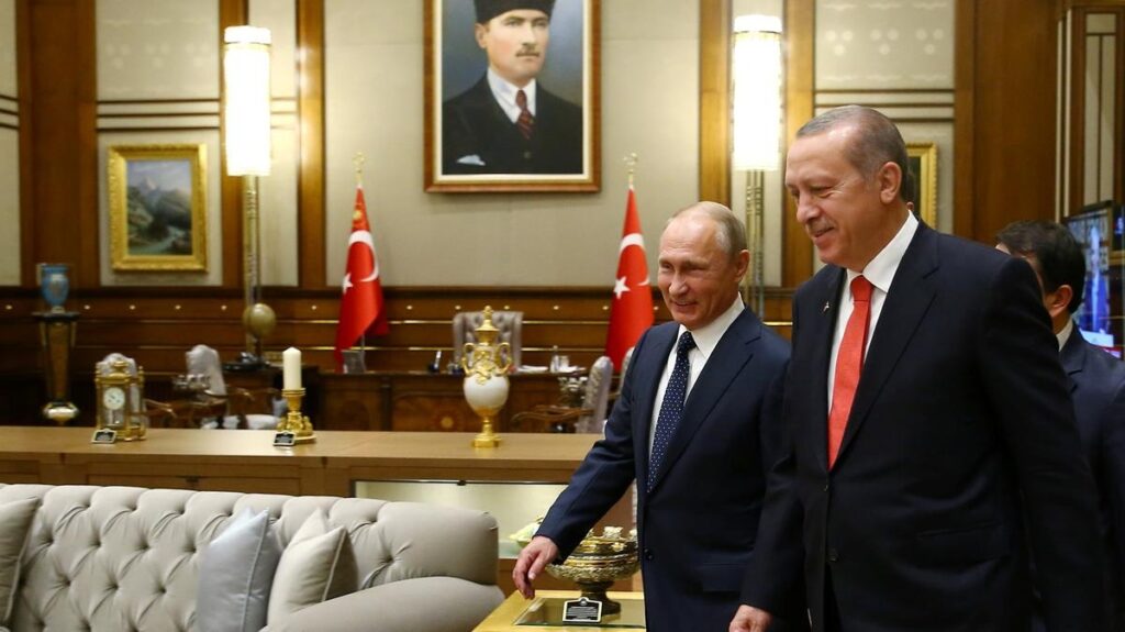 Το «colpo grosso» του Β.Πούτιν με Τουρκία: Θέλει να την «τραβήξει» εκτός ΝΑΤΟ με υπόσχεση για «περιφερειακή υπερδύναμη»