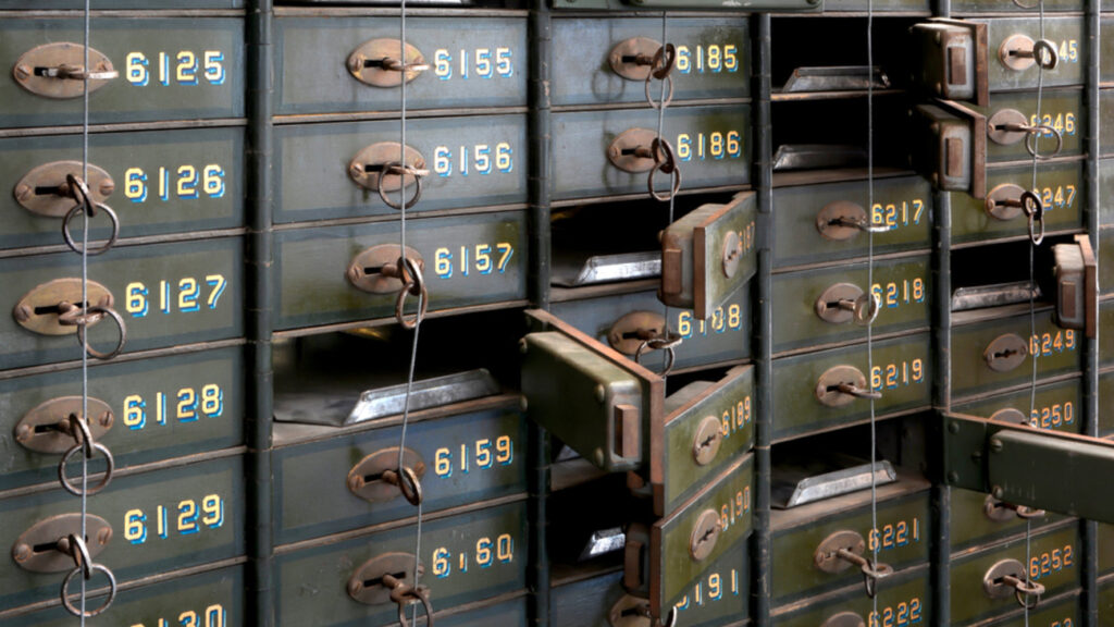 Θεσσαλονίκη: Ανατροπή σκηνικού στην υπόθεση κλοπών από θυρίδες – Τη βάζει στο αρχείο η ανακρίτρια