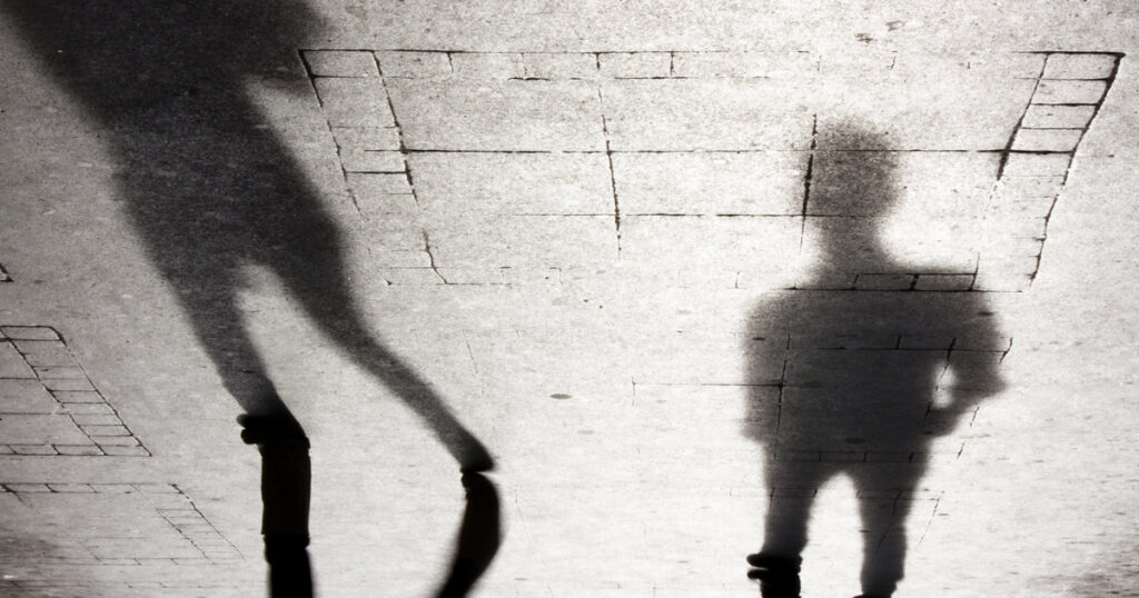 Άλλαξαν οι ρόλοι: 45χρονη βίαζε συστηματικά 14χρονο στην Ινδία