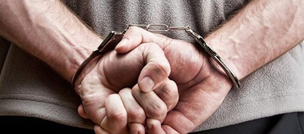 Θεσσαλονίκη: Σύλληψη 22χρονου για διακίνηση ναρκωτικών – Πιάστηκε πάνω στην παραλαβή δέματος με χασίς