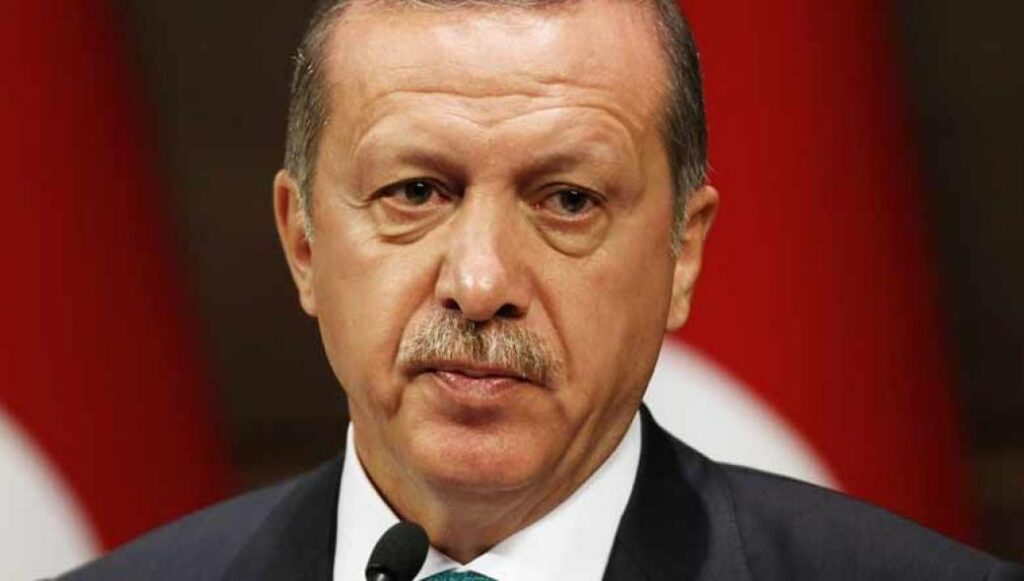 «Τρίζει» η τουρκική οικονομία μετά τη νίκη του Ρ.Τ Ερντογάν