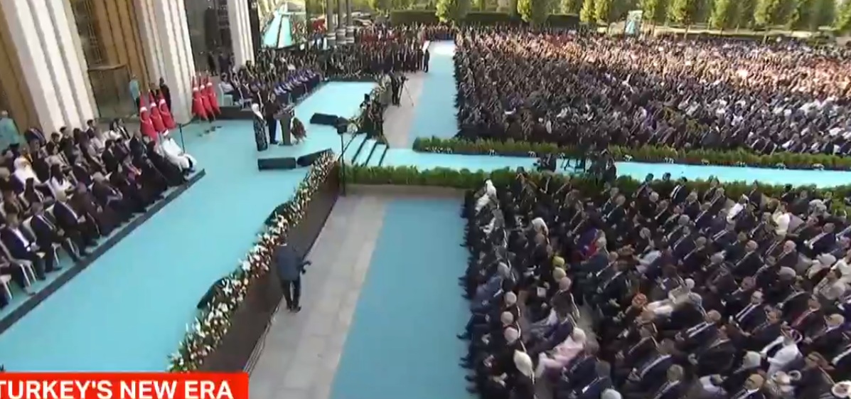 Ορκίστηκε ο Ρ.Τ.Ερντογάν ως πρώτος εκλεγμένος πρόεδρος της Τουρκίας
