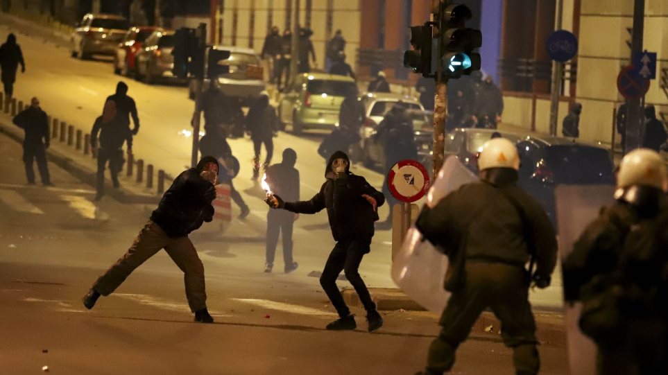 Ακύρωση φεστιβάλ κινηματογράφου λόγω επεισοδίων στα Εξάρχεια