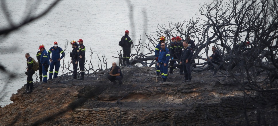 Μαρτυρία-Σοκ: «Είδα 13χρονο κοριτσάκι να πηδάει στον γκρεμό και να σκοτώνεται» (βίντεο)