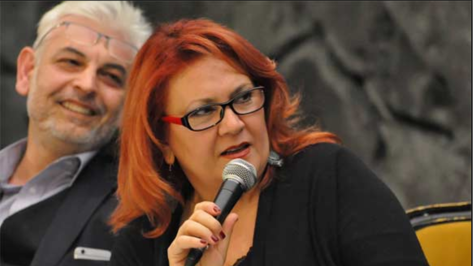 Προκαλεί η σύζυγος Καρτερού: «Κόψτε τα πρωτοφανής τραγωδία – Oι νεκροί το 2007 ήταν 63»