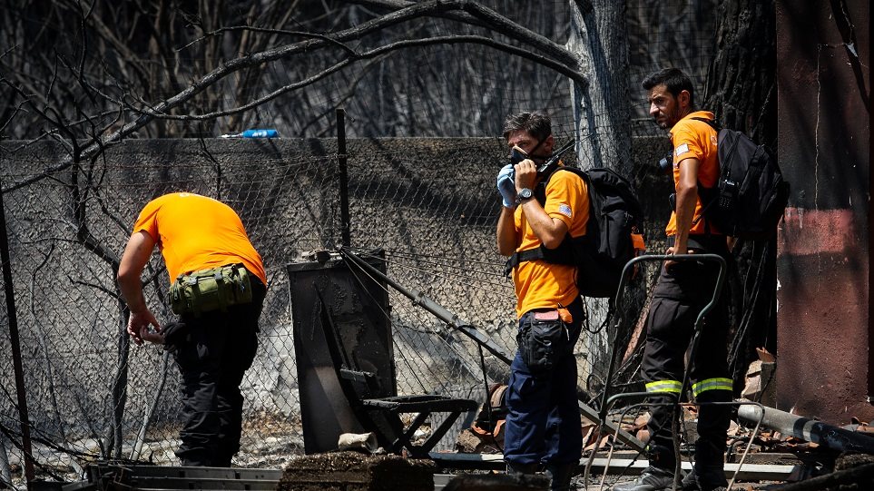 Σε εξέλιξη οι ταυτοποιήσεις: DNA από 80 θύματα στο εγκληματολογικό της ΕΛ.ΑΣ