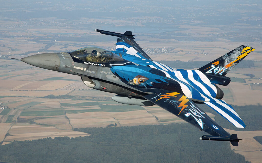 Δείτε την επίδειξη του F-16 της ΠΑ της ομαδας «Ζευς» στο RIAT