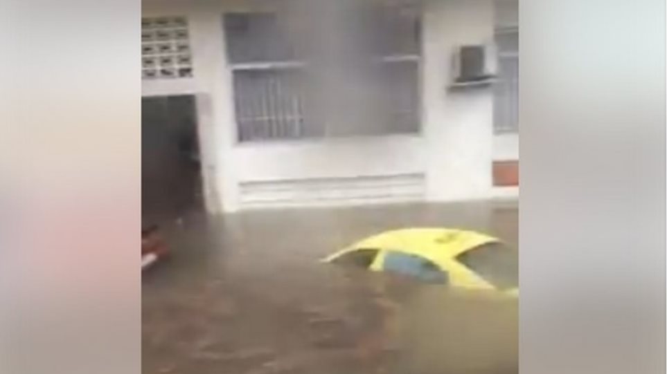 «Ποτάμια» οι δρόμοι δίπλα από τις γραμμές του ΗΣΑΠ στον Περισσό (βίντεο)