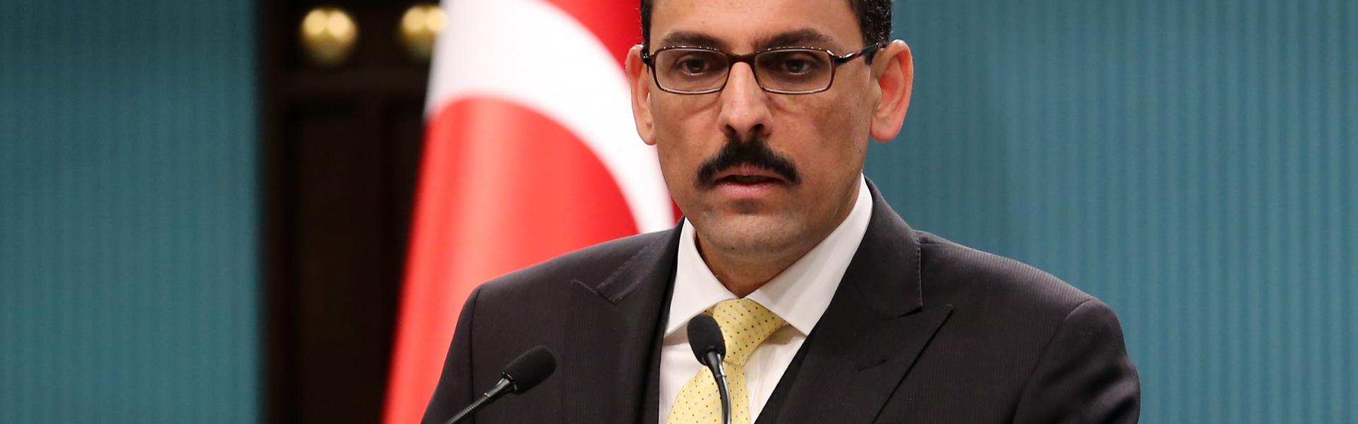 «Κανείς να μην δίνει σημασία στις κερδοσκοπικές φήμες και ενέργειες» καλεί εκπρόσωπος του Ερντογάν