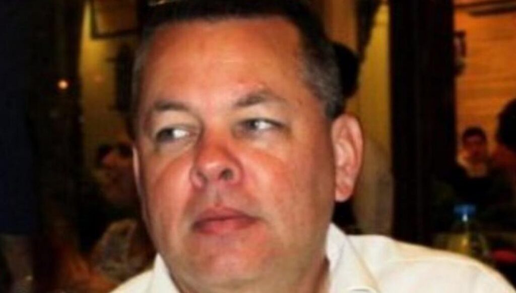 Επίσκεψη του Αμερικανού πρέσβη στην Τουρκία στον πάστορα Μπράνσον