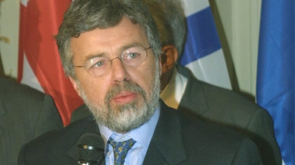 Συνελήφθη ο πρώην ευρωβουλευτής της ΝΔ Γιώργος Δημητρακόπουλος – Επισκέφτηκε την μητέρα του που τον έχει αποκληρώσει