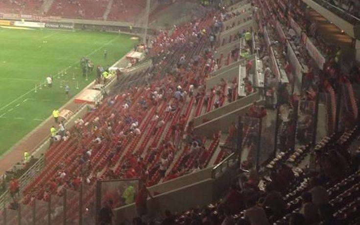 Μικρής έκτασης επεισόδια μεταξύ οπαδών του Ολυμπιακού και της Μπέρνλι στον ΗΣΑΠ στο Φάληρο