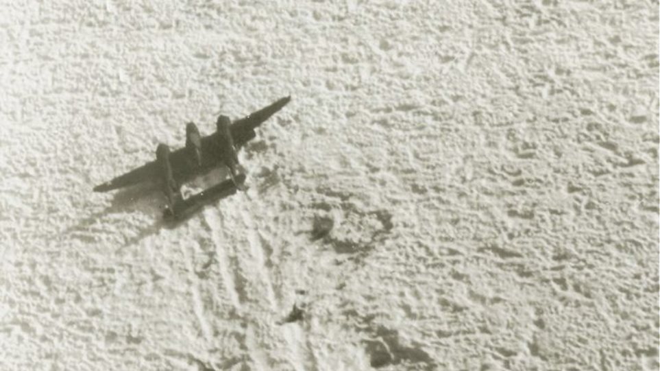 Αμερικανικό P-38 του ΄Β Παγκοσμίου Πολέμου ανακαλύφθηκε σε παγετώνα της Γροιλανδίας