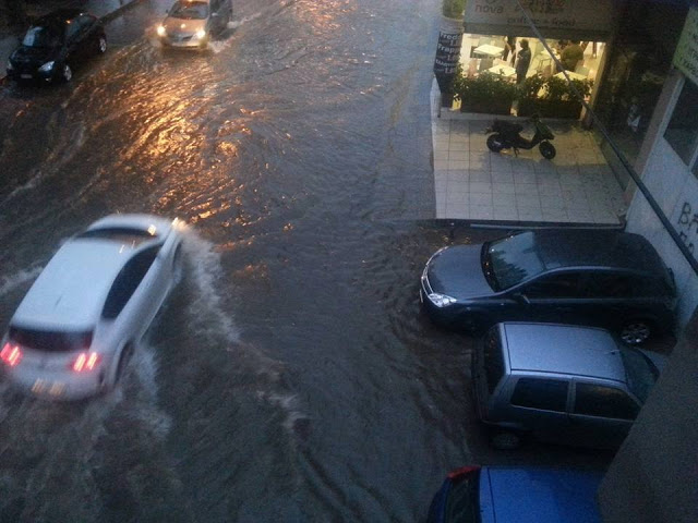 «Βούλιαξε» η Εύβοια – Πλημμύρισαν σπίτια (φώτο-βίντεο)