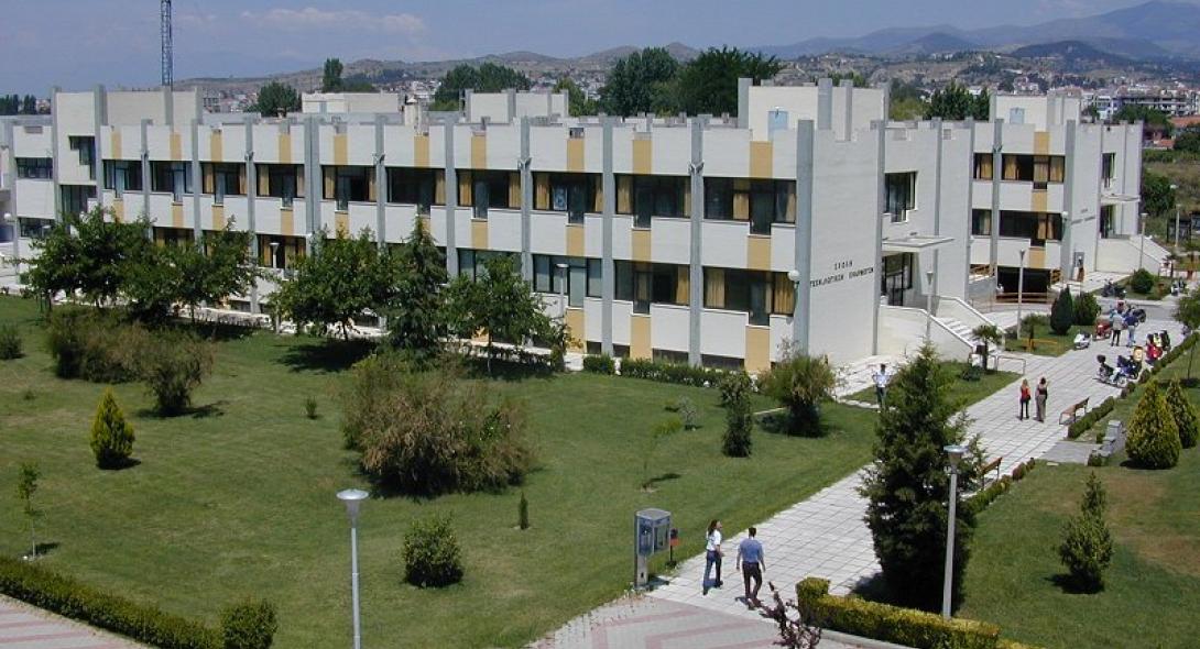 Ελληνική «δικαιοσύνη»: Ο καθηγητής με τις μίζες και τις παρενοχλήσεις στις Σέρρες την είχε γλυτώσει με…επίπληξη