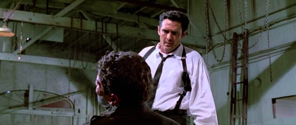 «Rezervoir Dogs» a la πακιστανικά: Οι Πακιστανοί πρώτα ξυλοκόπησαν και μετά έκοψαν το αυτί του αστυνομικού!