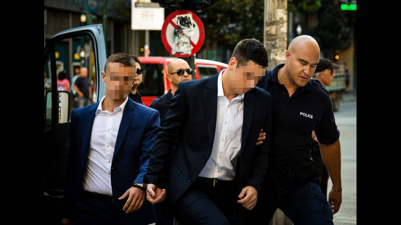 Δολοφονία Μπακαρί Χέντερσον: Ο εισαγγελέας πρότεινε να κριθούν ένοχοι και οι εννέα κατηγορούμενοι (βίντεο)