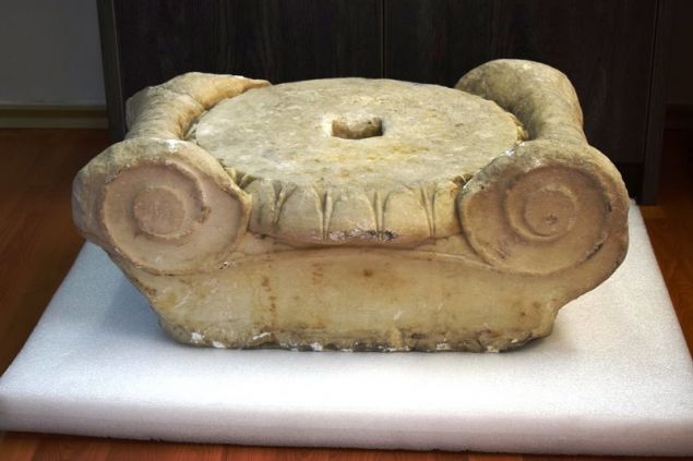 Συνελήφθη 51χρονος που  είχε στο σπίτι του ένα σπουδαίας αρχαιολογικής αξίας μνημείο (φωτο)