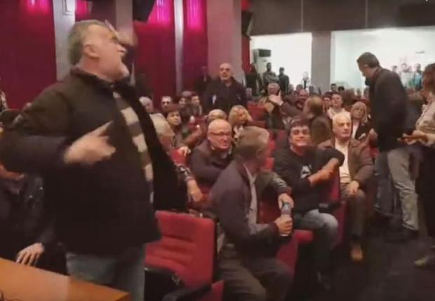 Οργή λαού στη Κοζάνη για το hot spot που ετοιμάζουν (βίντεο)