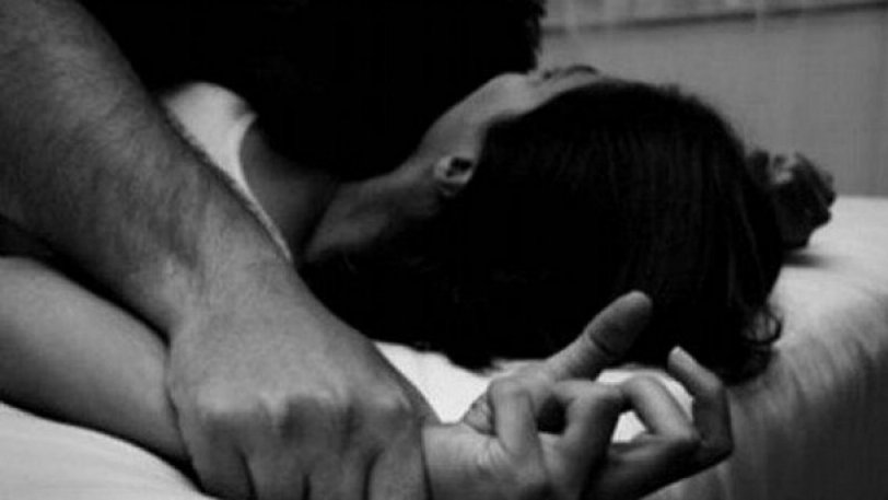 Άντρας αθωώθηκε για την ερωτική κακομεταχείριση 17χρονης επειδή εκείνη φορούσε προκλητικά εσώρουχα!