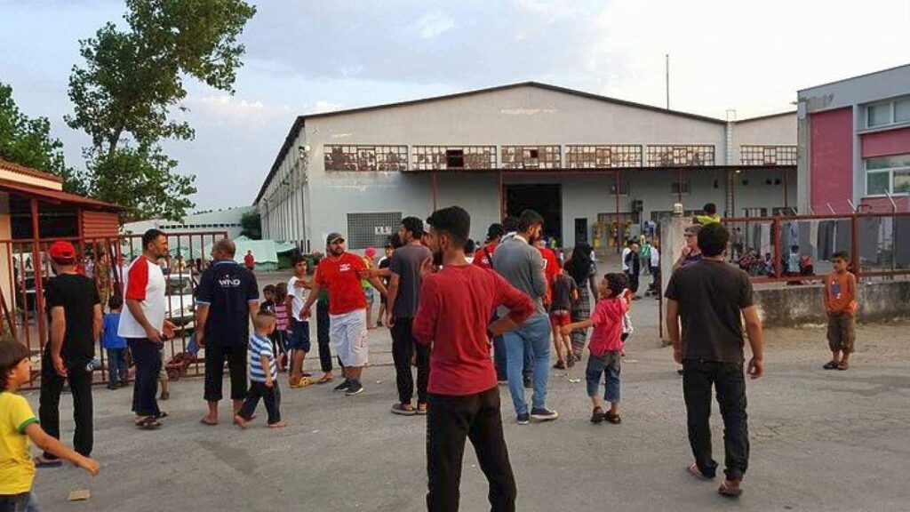 Αιματηρό επεισόδιο κατά τη διάρκεια της νύχτας στο κέντρο φιλοξενίας στα Διαβατά – Δύο τραυματίες