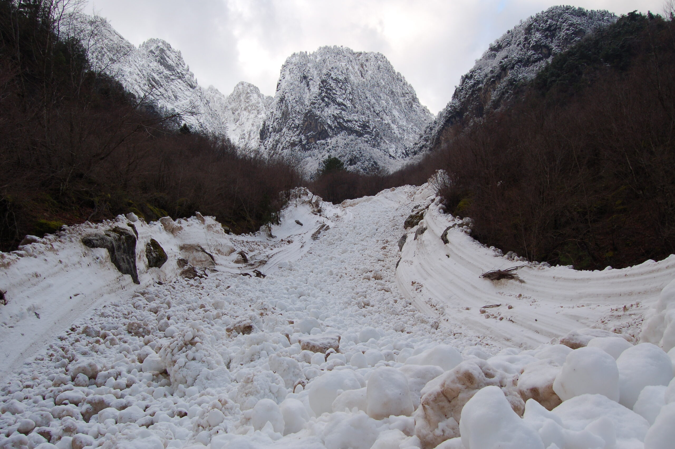 Μέτσοβο: Επιχείρηση διάσωσης για τέσσερις εγκλωβισμένους ορειβάτες