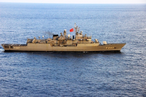 Οι Τούρκοι προσπαθούν να… τρομάξουν το ΠΝ: «Αυτοί προστατεύουν το Barbaros»