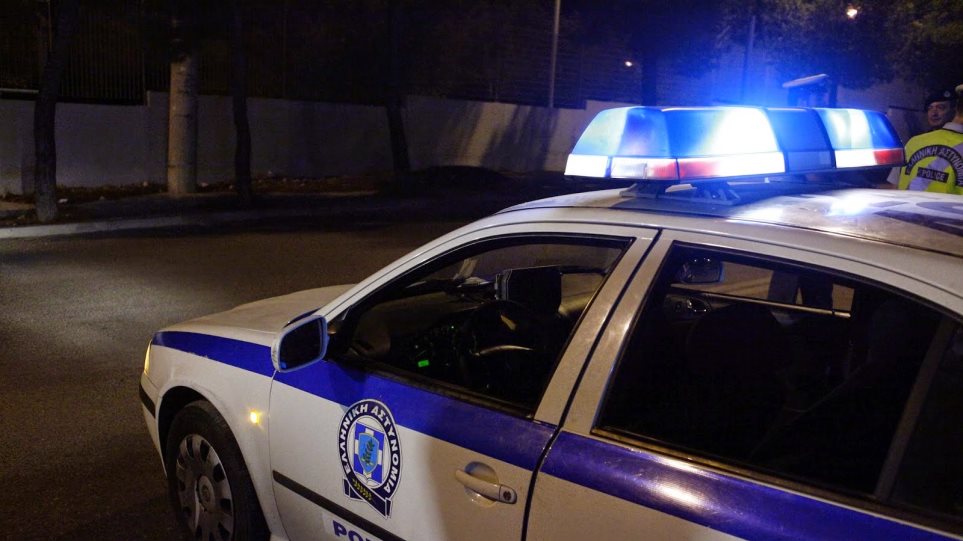 Συμπλοκή με έναν νεκρό στον Πειραιά – Άγνωστος πυροβόλησε άνδρα στο στήθος – Τον σκότωσε έξω από νυχτερινό κέντρο