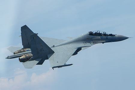 Βίντεο: Τι γίνεται όταν ένα Su-30MKM «χορεύει» στον αέρα