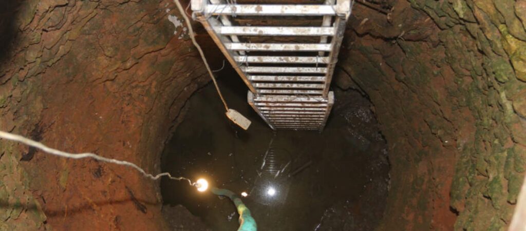 Ισπανία: Διασώστες επιχειρούν διάνοιξη σήραγγας για τη διάσωση 2χρονου αγοριού που έπεσε σε πηγάδι