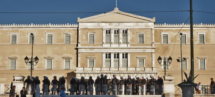 Σε κλοιό ασφαλείας η Βουλή για την ψήφιση της Συμφωνίας των Πρεσπών