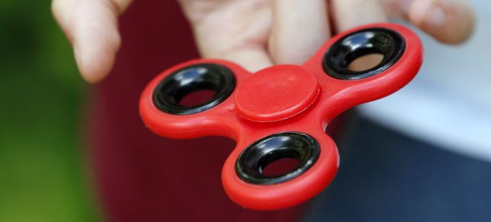 Δάχτυλο μαθητή σφήνωσε στο παιχνίδι fidget spinner – Το έκοψαν με τροχό πυροσβέστες!