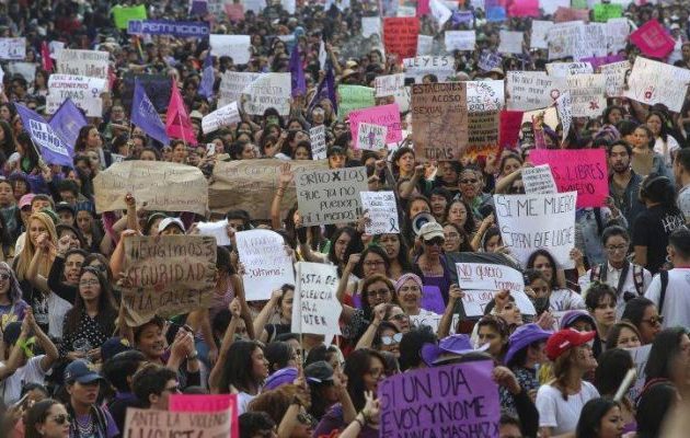 Συμμορίες απαγάγουν γυναίκες από το Μετρό του Μεξικό – Χιλιάδες διαδήλωσαν κατά αυτής της μάστιγας