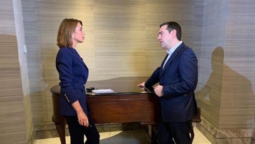 Ποια είναι η κούκλα Τουρκάλα δημοσιογράφος που πήρε τις δηλώσεις Α.Τσίπρα για «ενέργεια που μας ενώνει» (φωτό)