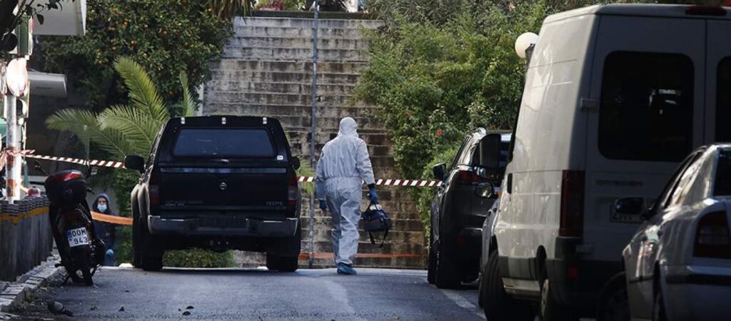 Στόχος πλέον και οι εκκλησίες: Εμπρηστικός μηχανισμός εξερράγη στον ναό Αγίων Δώδεκα Αποστόλων στη Θεσσαλονίκη!