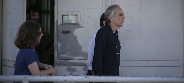 FT: «Οι βόλτες του Κουφοντίνα ξυπνούν φόβους για τρομοκρατία πριν από τις εκλογές» (φώτο)