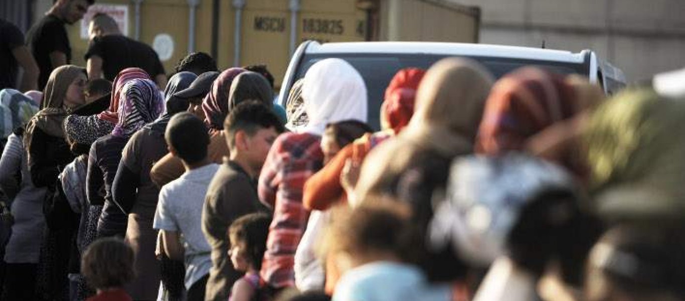 Εξάρθρωση mega-σπείρας 213 παράνομων μεταναστών που είχαν διαπράξει εκατοντάδες ληστείες στο κέντρο της Αθήνας!