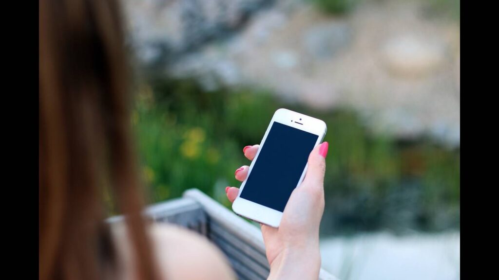 Προειδοποίηση για νέα απάτη στα κινητά – Τί να προσέξετε