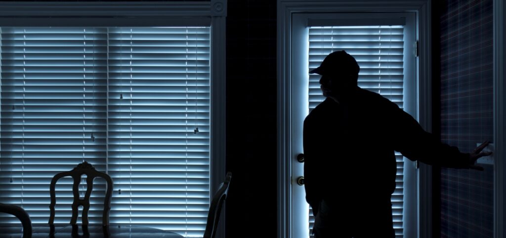 Ληστείες παντού: Εισβολή ληστών και στο σπίτι του παίχτη του Ολυμπιακού Αμπού Σισέ