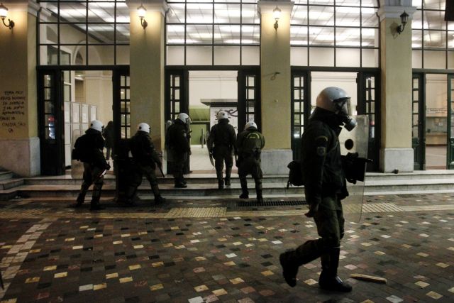 Ενισχύεται η παρουσία της ΕΛ.ΑΣ στο μετρό και τα λεωφορεία