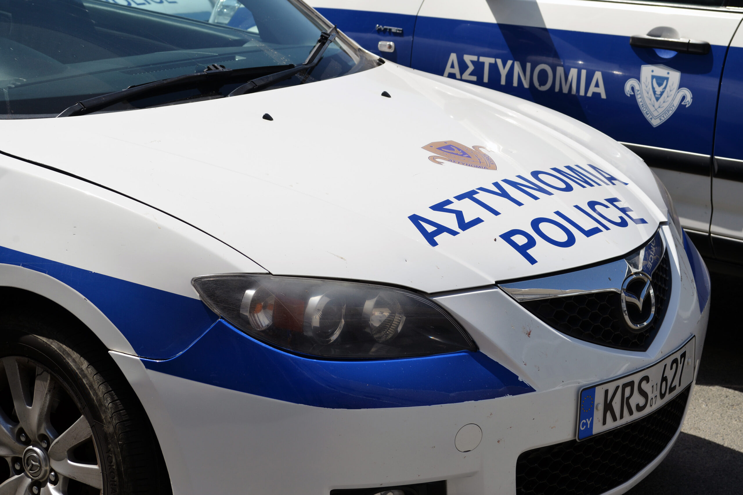 Σε κρίσιμη κατάσταση η 84χρονη που έπεσε θύμα ληστείας στο Παγκράτι: Τα κτήνη τη βασάνιζαν για 3 ώρες