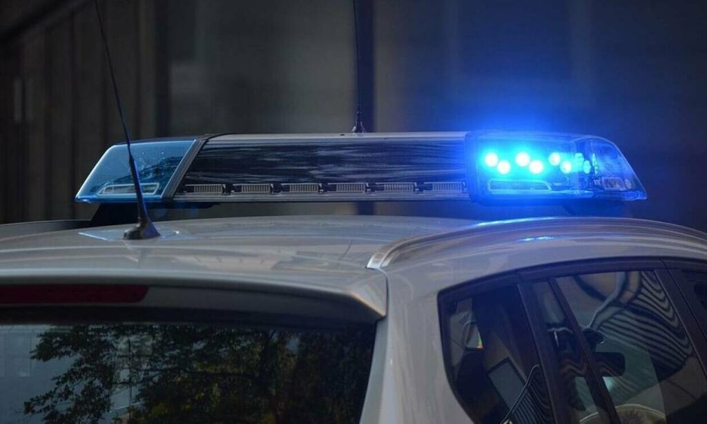 Ανέστησαν «νεκρό» και τον συνέλαβαν! (φώτο)