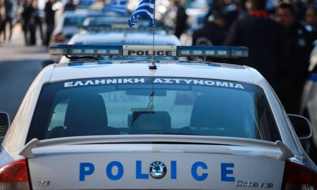 Θήβα: Κρίσιμη η κατάσταση της 8χρονης – Ψάχνουν να βρουν από πού έφυγε η αδέσποτη σφαίρα