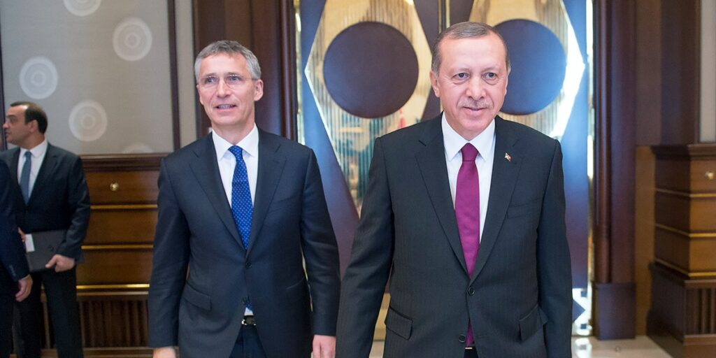 Στροφή από ΝΑΤΟ για S-400: Ο γ.γ. της Συμμαχίας αθωώνει την Άγκυρα – «Δικαίωμά της να αγοράζει όπλα από όπου θέλει»