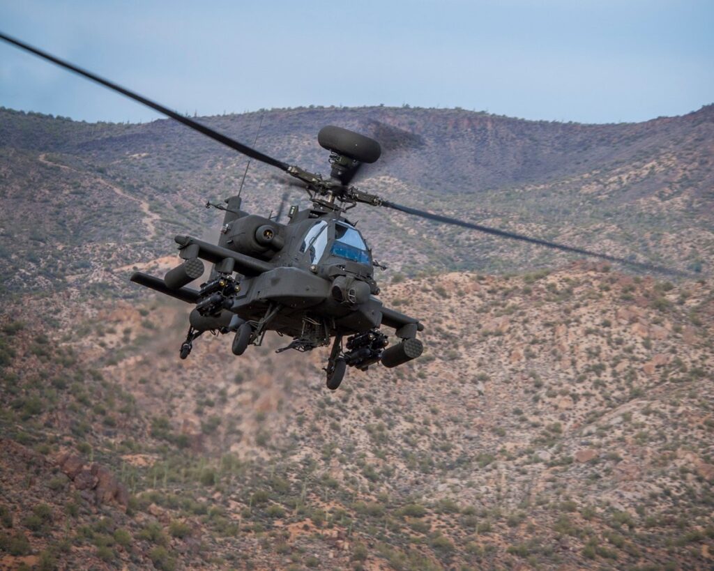 Ινδία: Παραδόθηκε το πρώτο AH-64E Apache Guardian